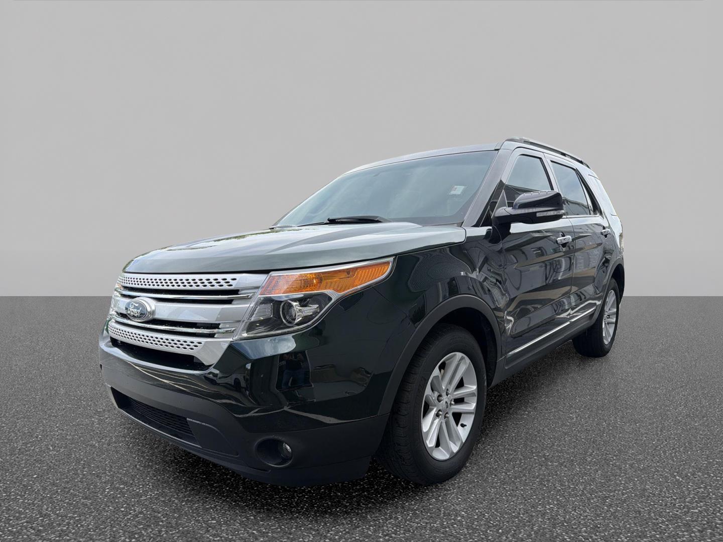 Green Gem Metallic 2013 Ford Explorer SUV / Crossover Front-Wheel Drive 6-Speed Automatic