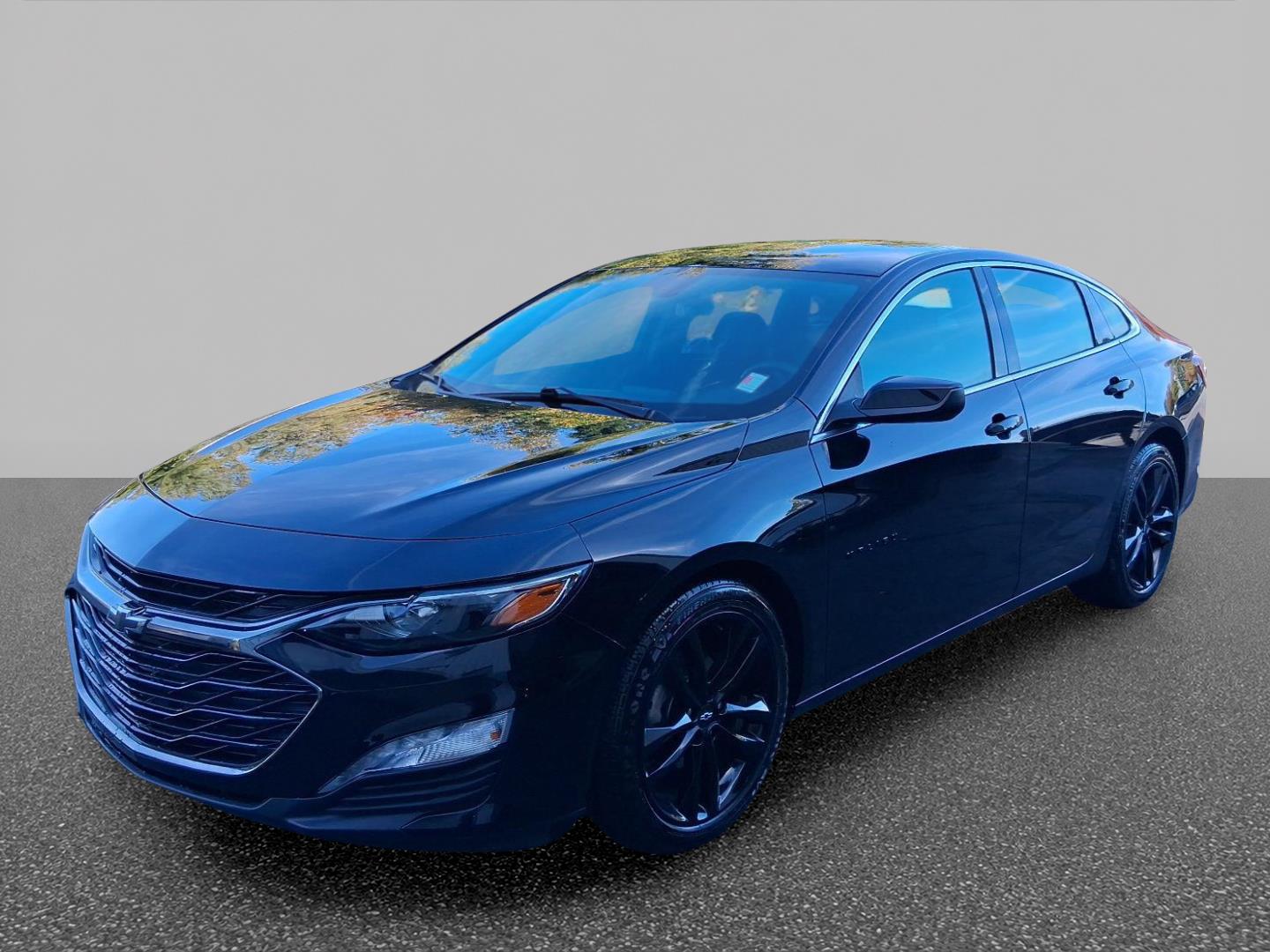 Mosaic Black Metallic 2025 Chevrolet Malibu Sedan Front-Wheel Drive Continuously Variable Transmission