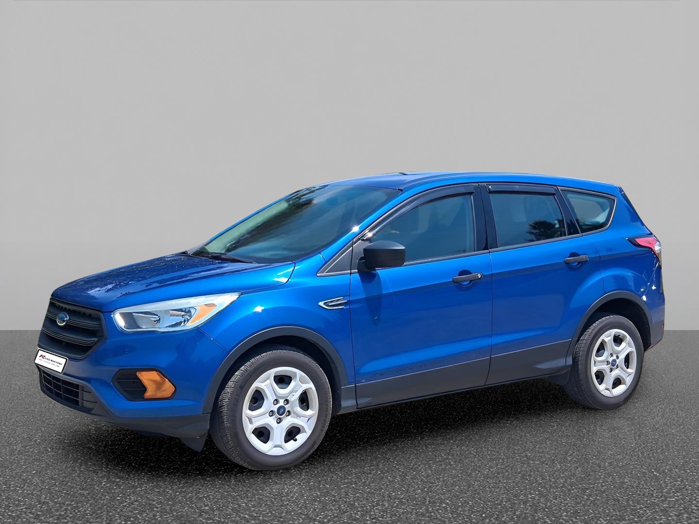  2017 Ford Escape S FWD   