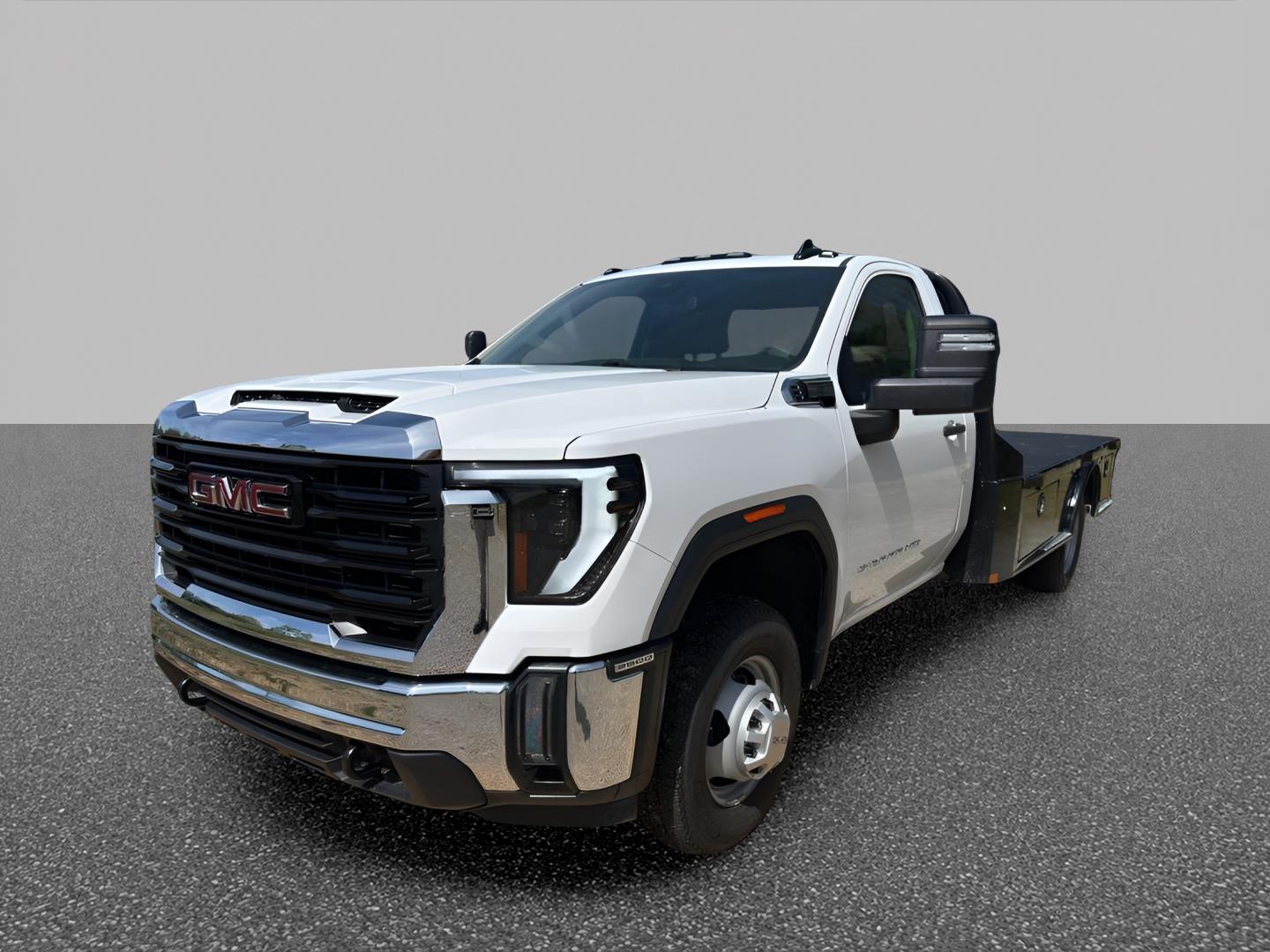 Summit White 2024 GMC Sierra 3500HD Chassis Pickup Truck Four-Wheel Drive Automatic