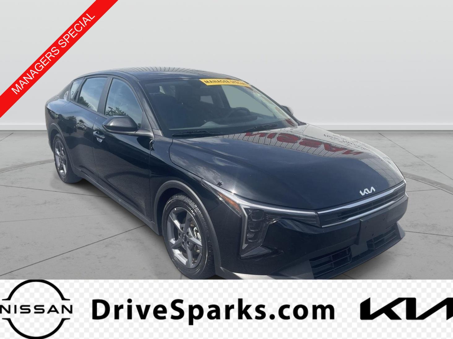 2025 Kia K4 LXS AT's photo