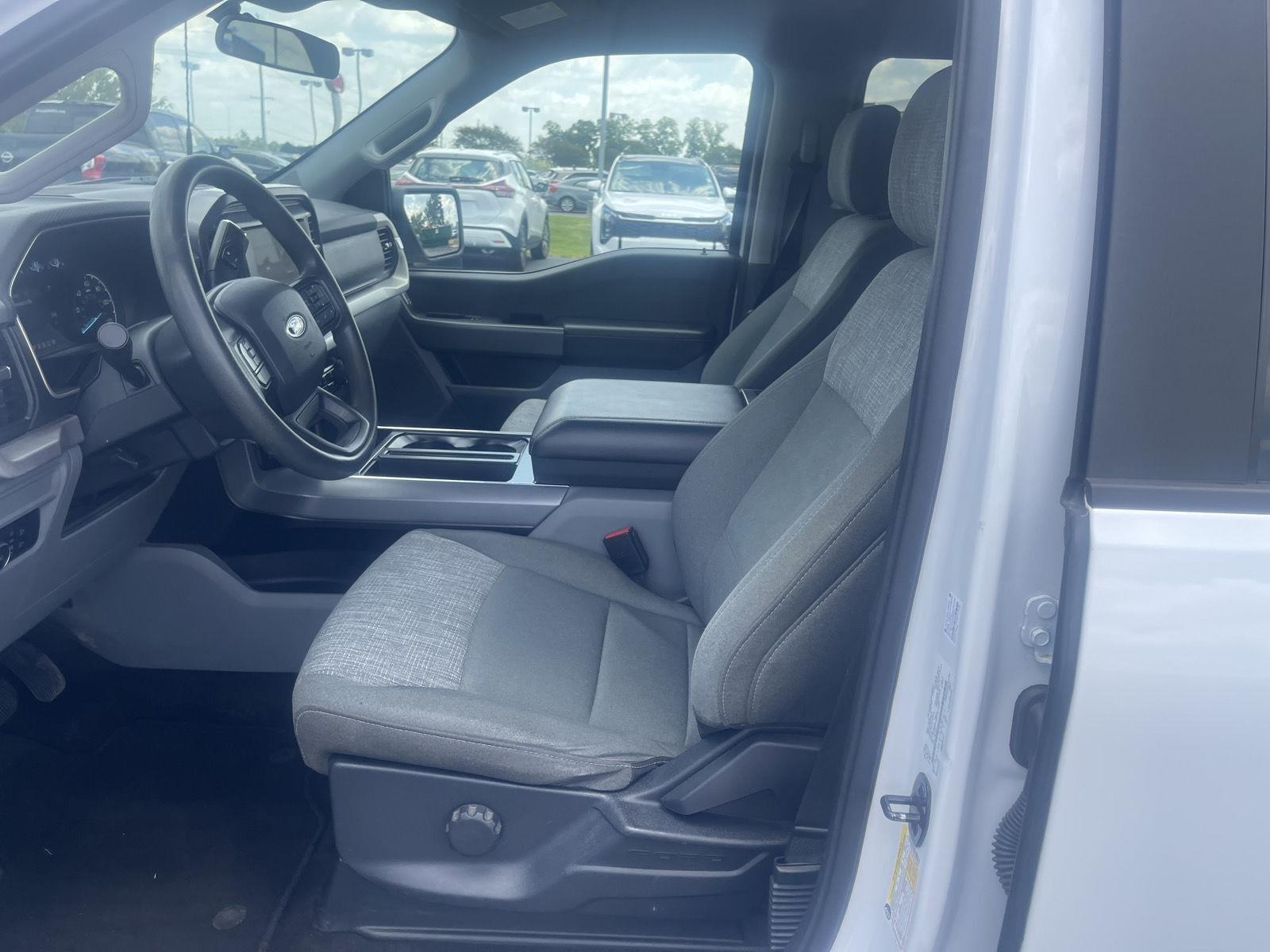 2023 Ford F-150 XLT - Photo 6
