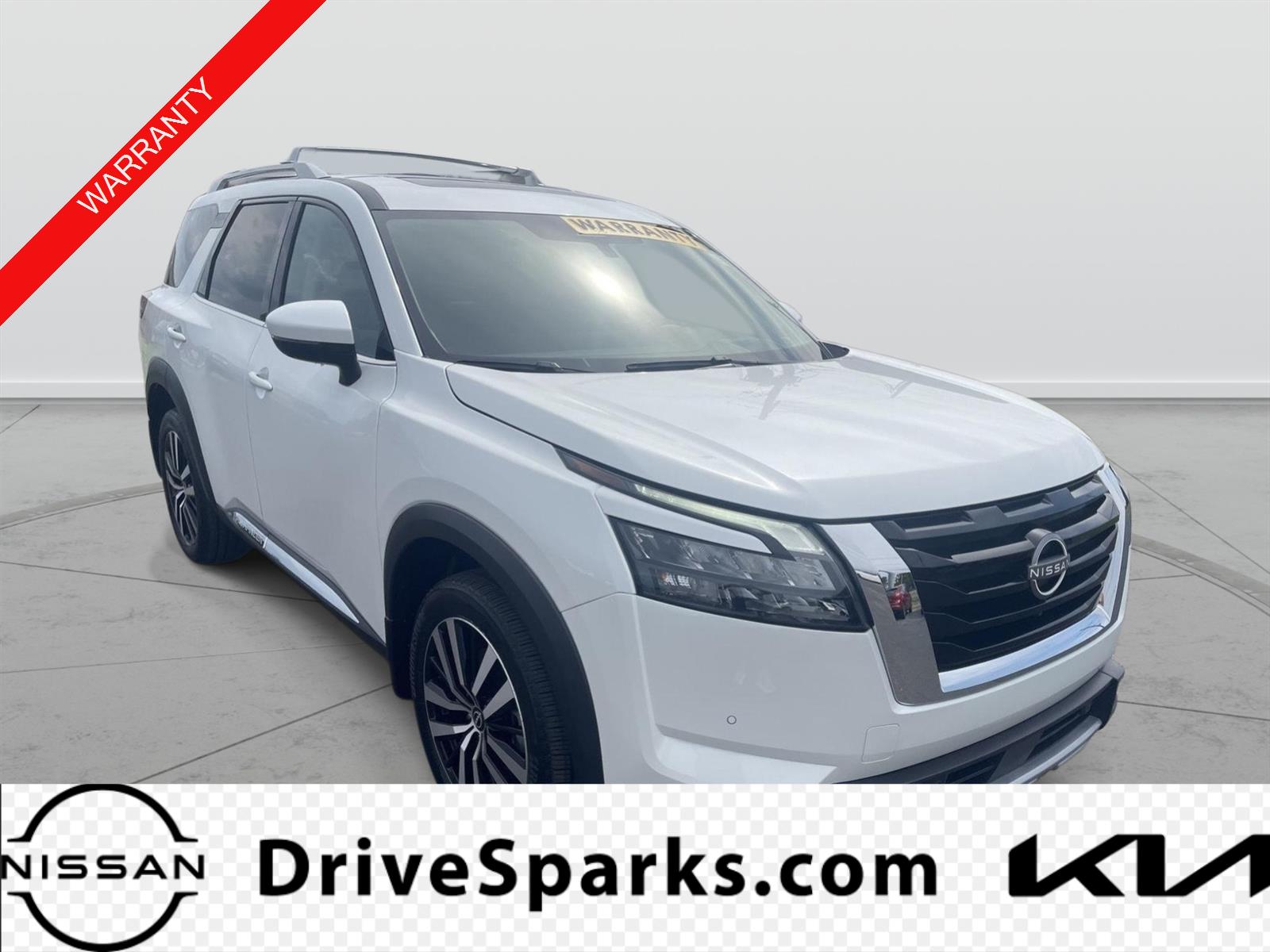 2025 Nissan Pathfinder Platinum