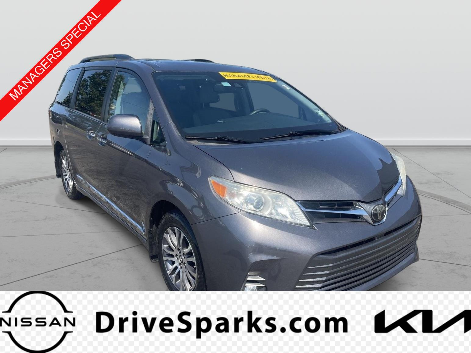 2020 Toyota Sienna XLE Premium