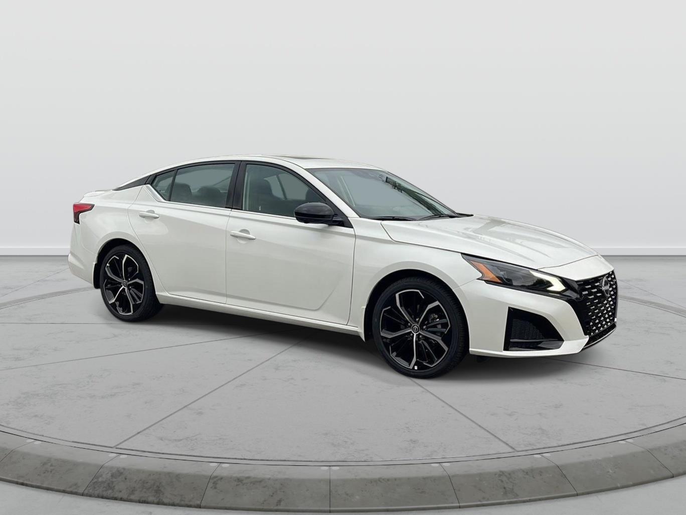 2026 Nissan Altima SR