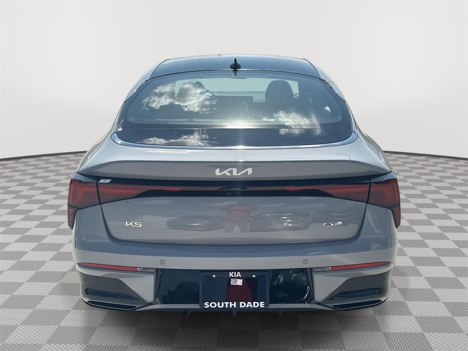 View vehicle photo 5