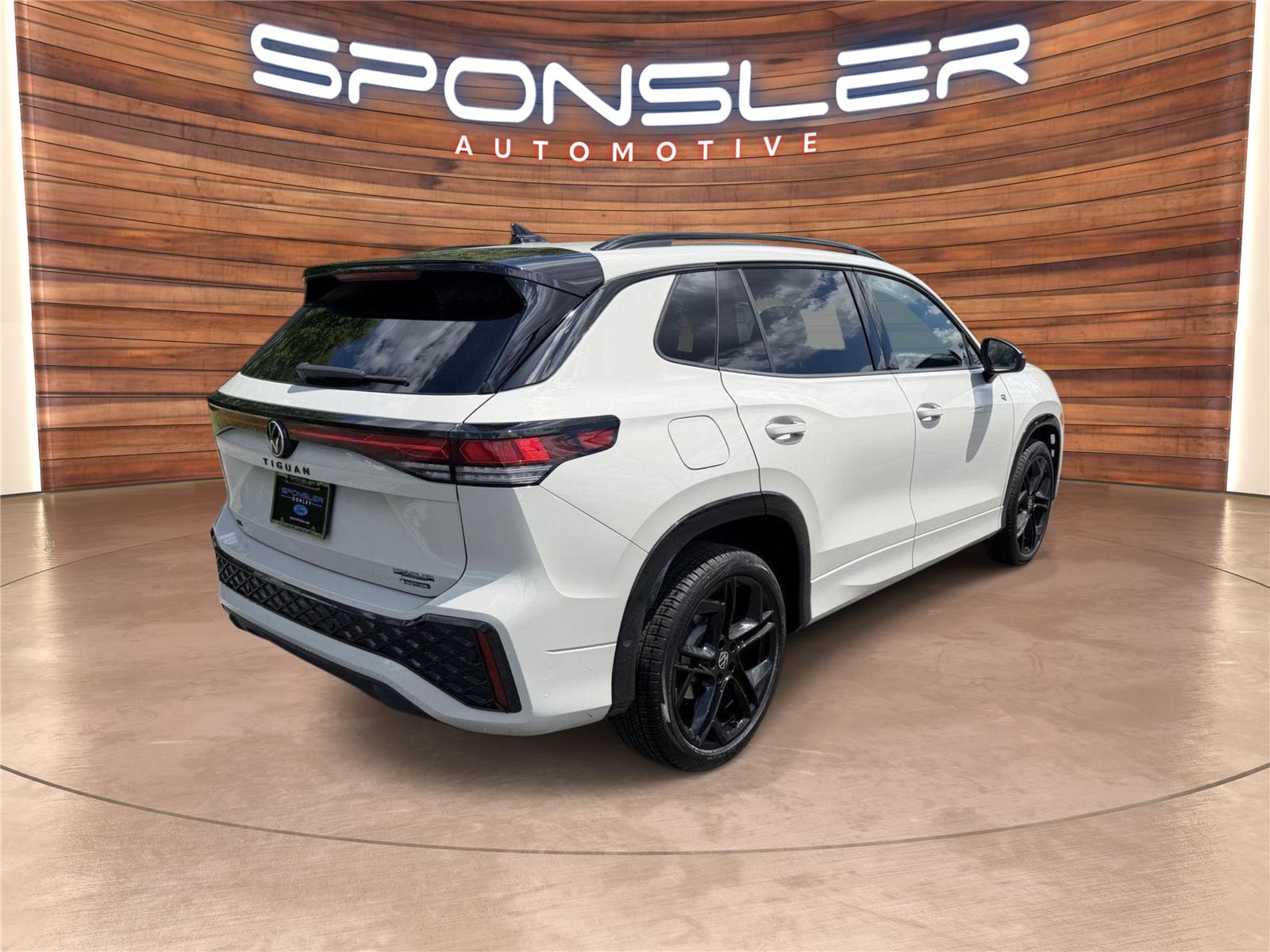 View vehicle photo 6