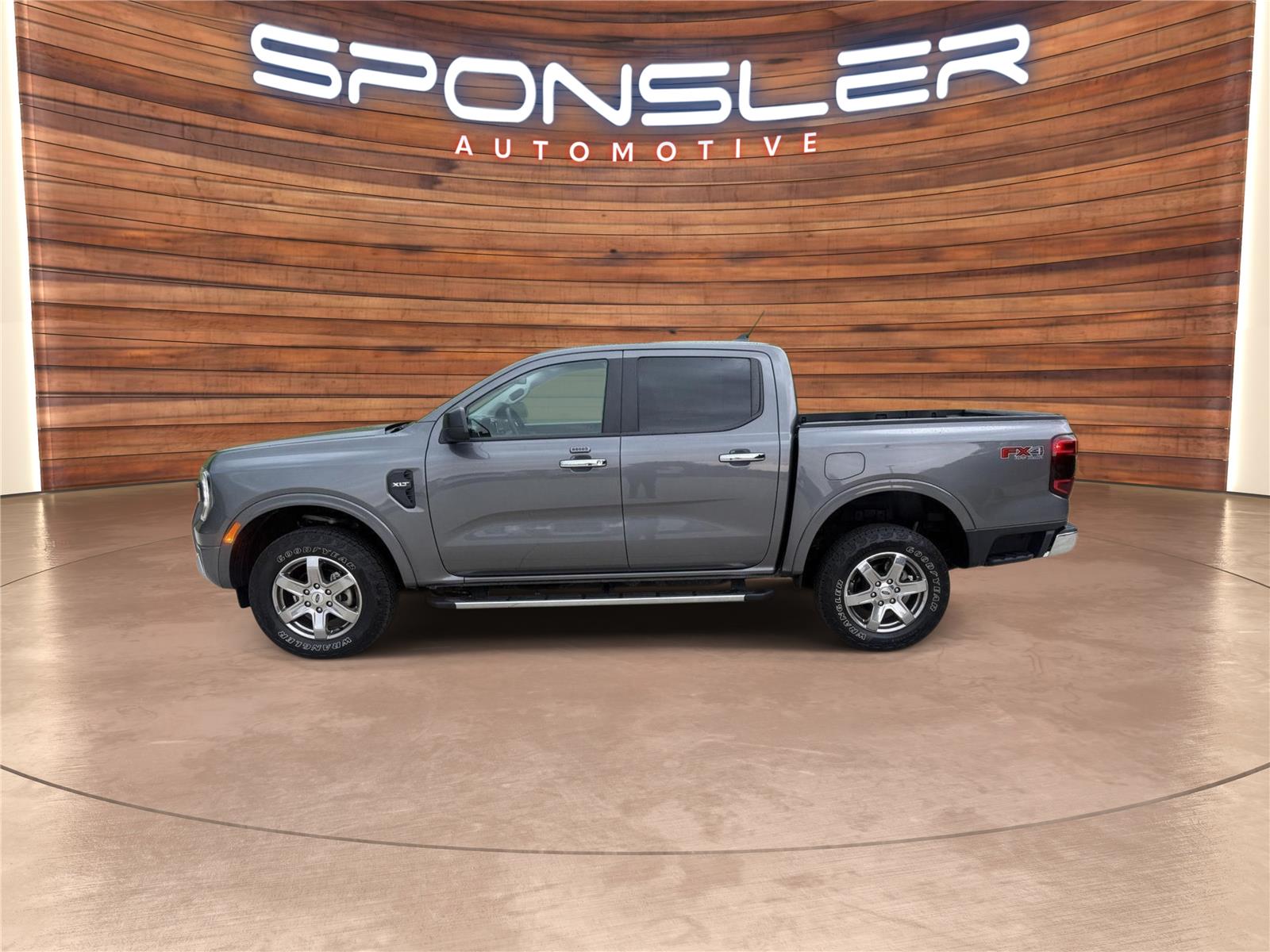View vehicle photo 2