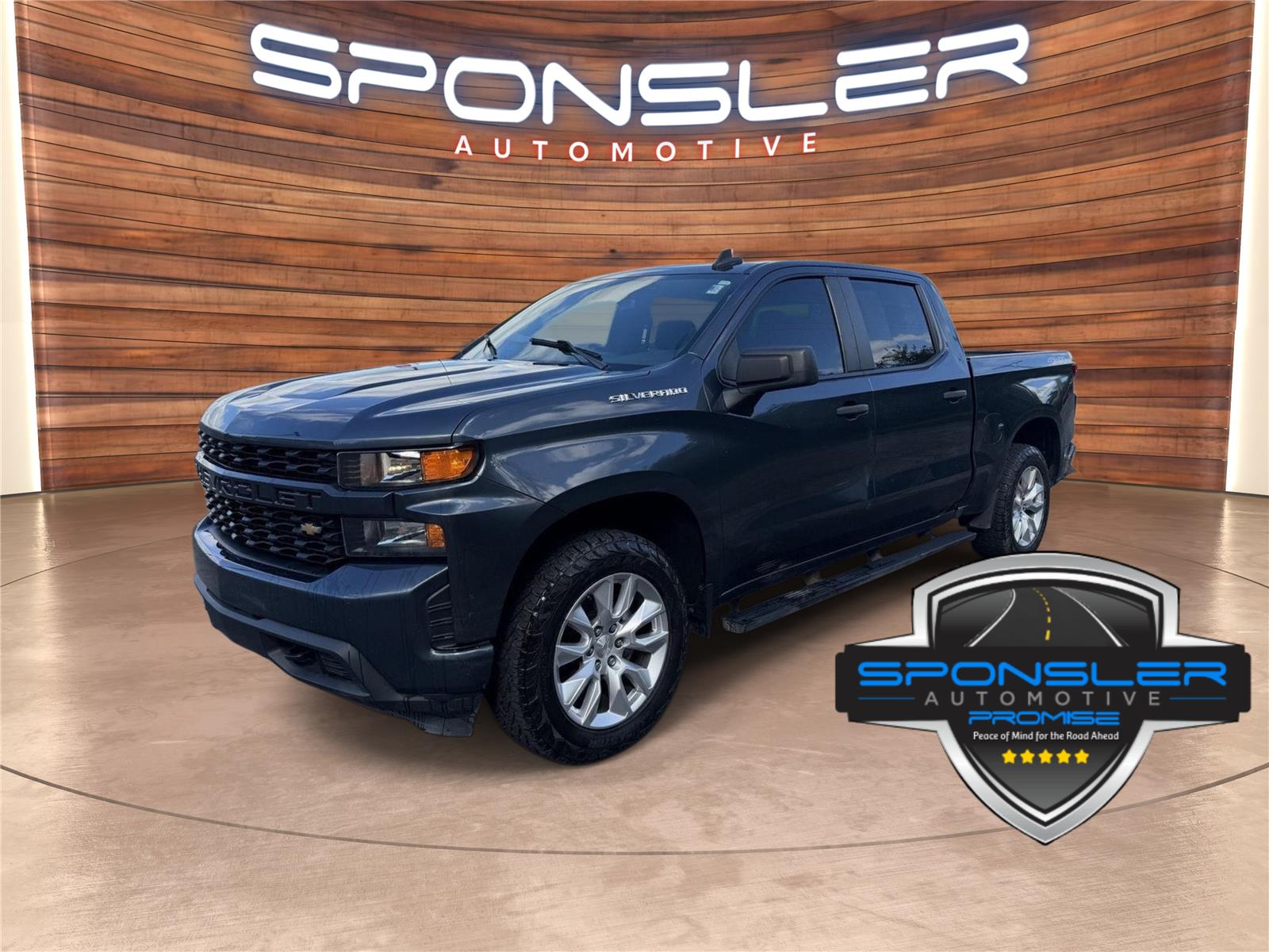 Shadow Gray Metallic 2021 Chevrolet Silverado 1500 Pickup Truck Four-Wheel Drive Automatic