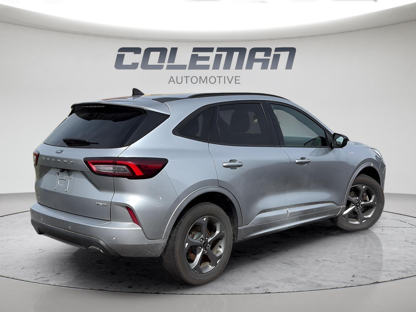 View vehicle photo 5