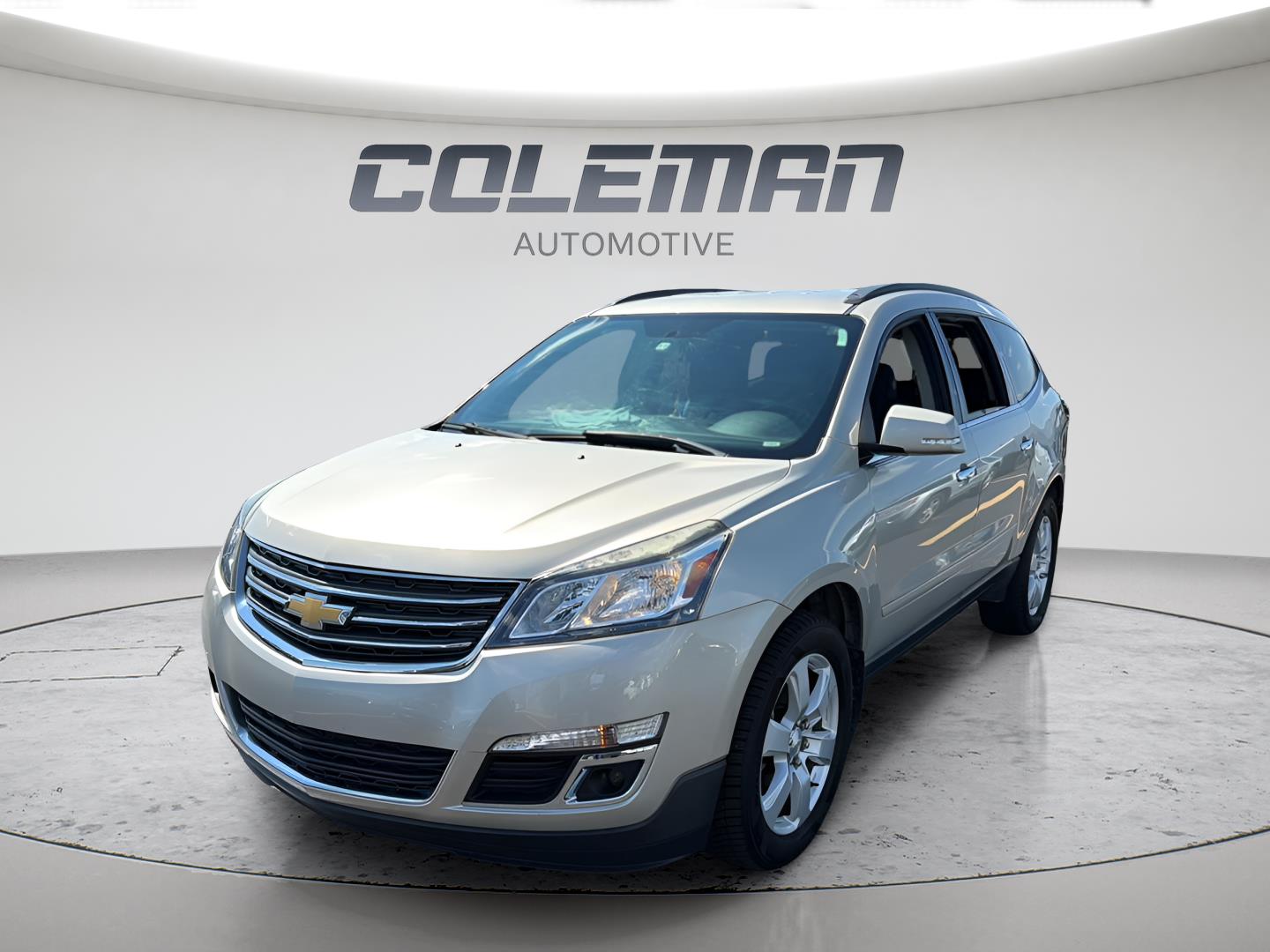 Champagne Silver Metallic 2017 Chevrolet Traverse SUV / Crossover Front-Wheel Drive 6-Speed Automatic