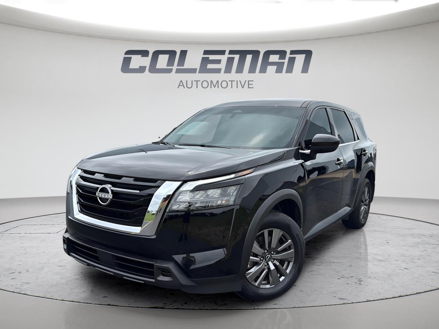 Super Black 2025 Nissan Pathfinder SUV / Crossover Front-Wheel Drive Automatic