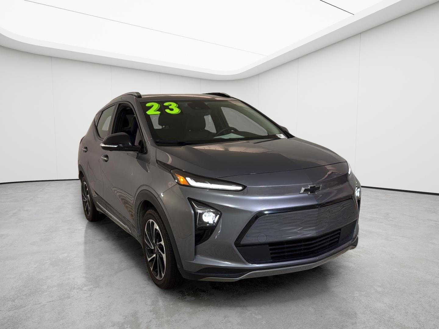 Gray Ghost Metallic 2023 Chevrolet Bolt EUV Hatchback Front-Wheel Drive Automatic