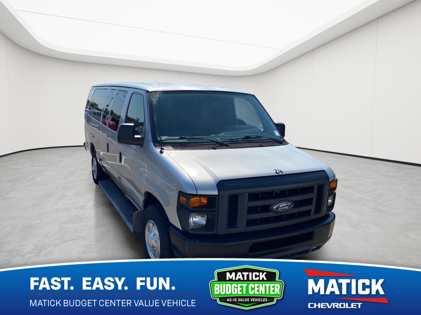 2011 Ford E-Series E-350 XL Super Duty Extended Passenger Van