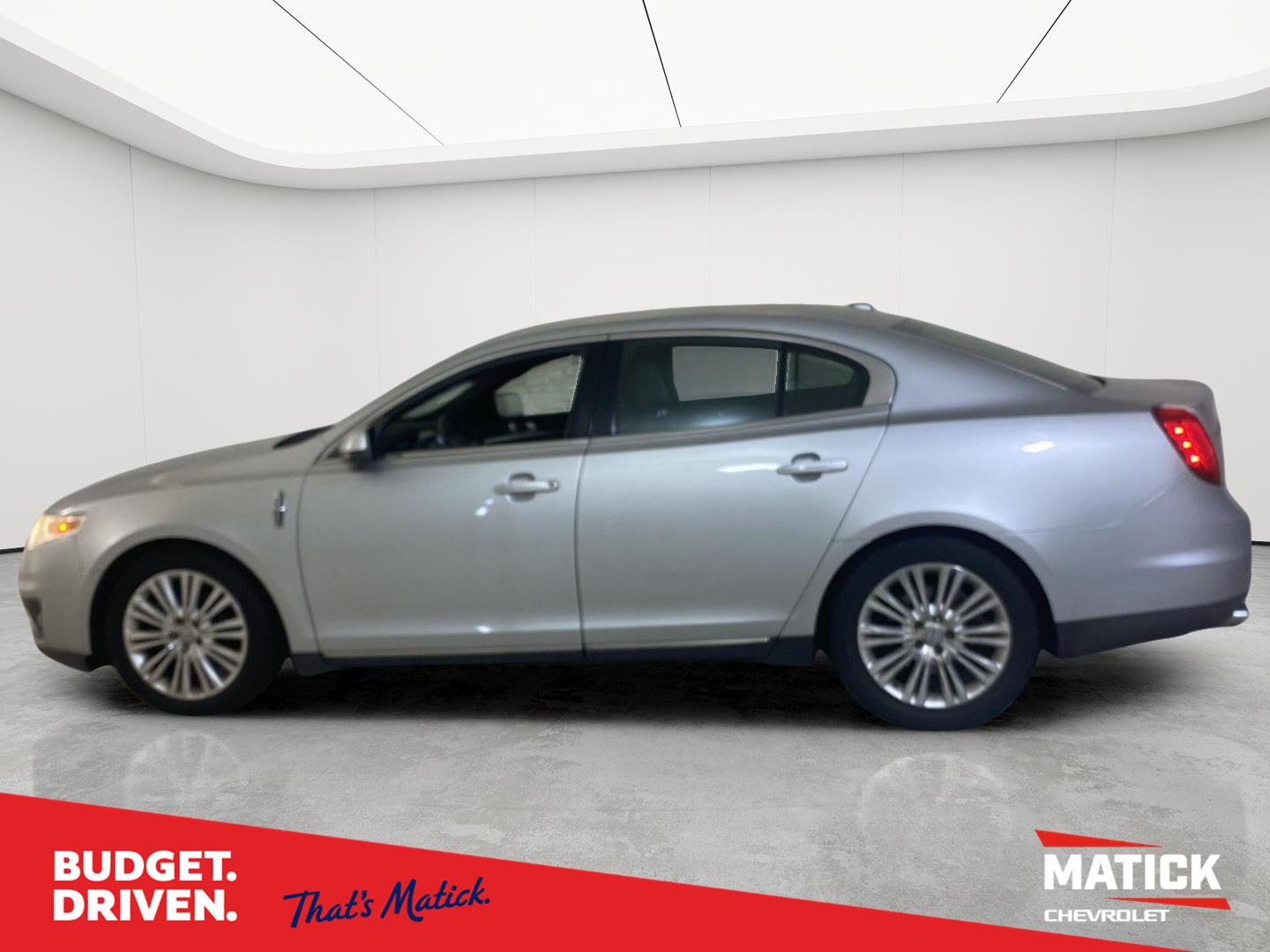 Brilliant Silver Clearcoat Metallic 2009 Lincoln MKS Sedan All-Wheel Drive 6-Speed Automatic