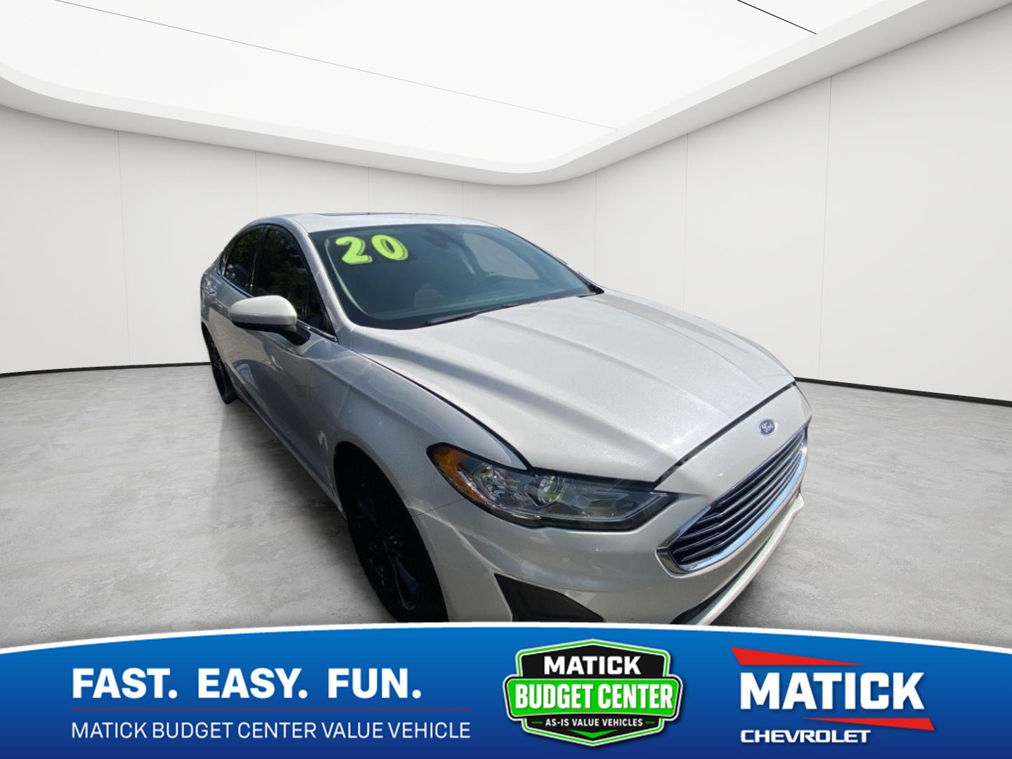 White Platinum Metallic Tri-Coat 2020 Ford Fusion Sedan Front-Wheel Drive 6-Speed Automatic