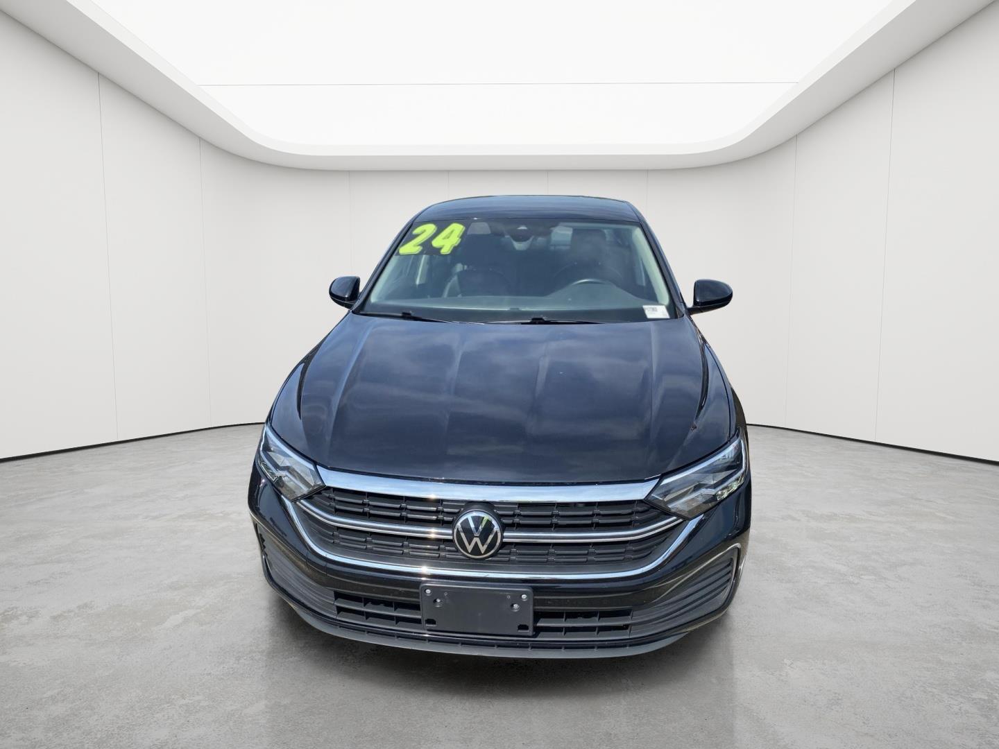 2024 Volkswagen Jetta Sedan Front-Wheel Drive 8-Speed Automatic