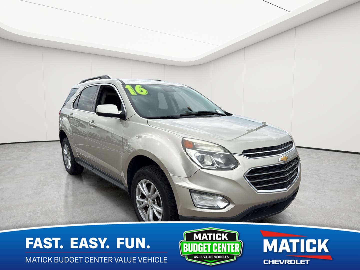 Champagne Silver Metallic 2016 Chevrolet Equinox SUV / Crossover Front-Wheel Drive 6-Speed Automatic Overdrive