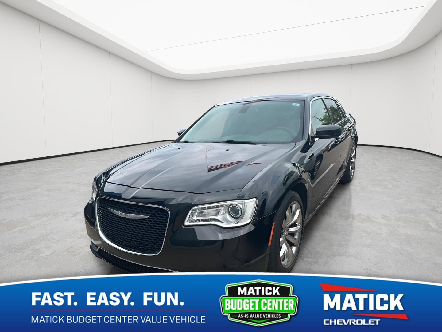  2016 Chrysler 300 Limited RWD   