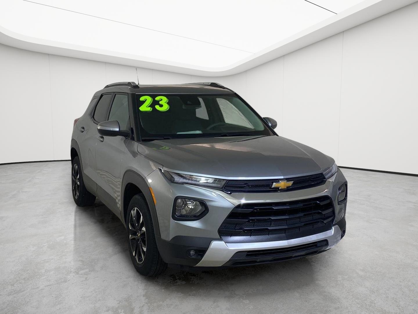 Sterling Gray Metallic 2023 Chevrolet Trailblazer SUV / Crossover Four-Wheel Drive 9-Speed Automatic