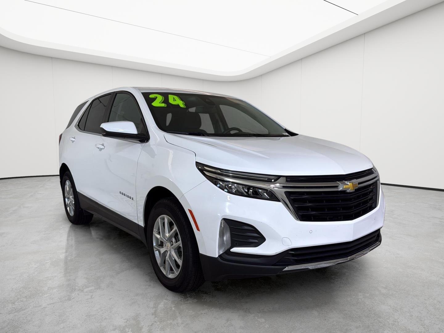 2024 Chevrolet Equinox LT FWD with 1LT