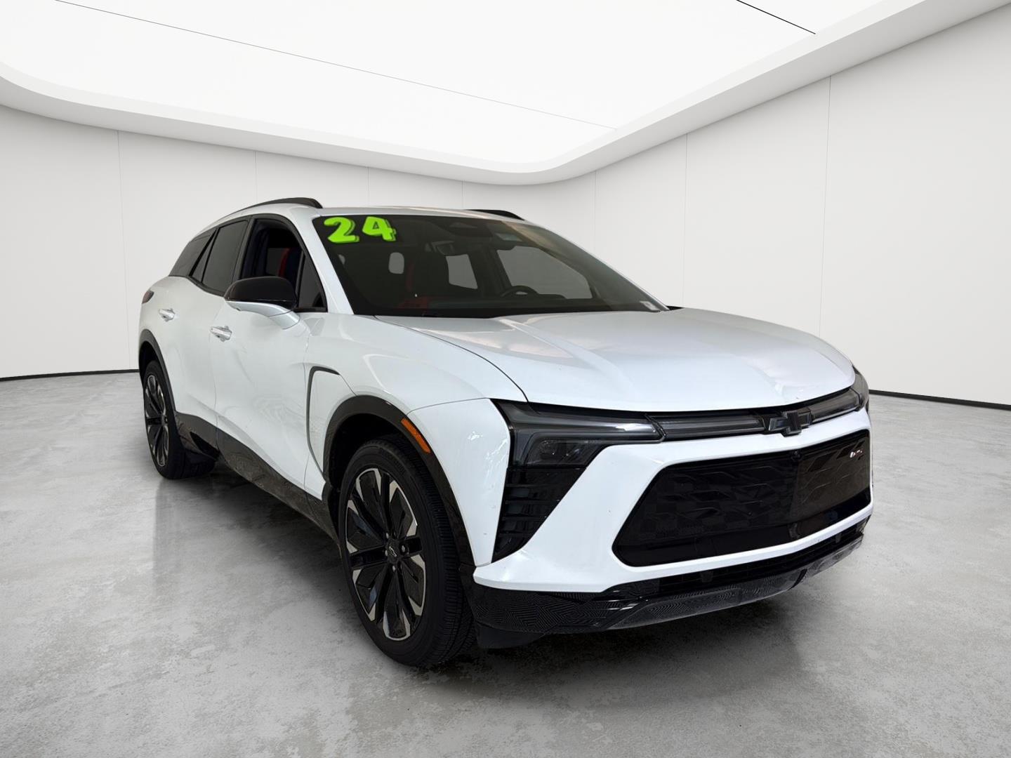 Summit White 2024 Chevrolet Blazer EV SUV / Crossover All-Wheel Drive Automatic