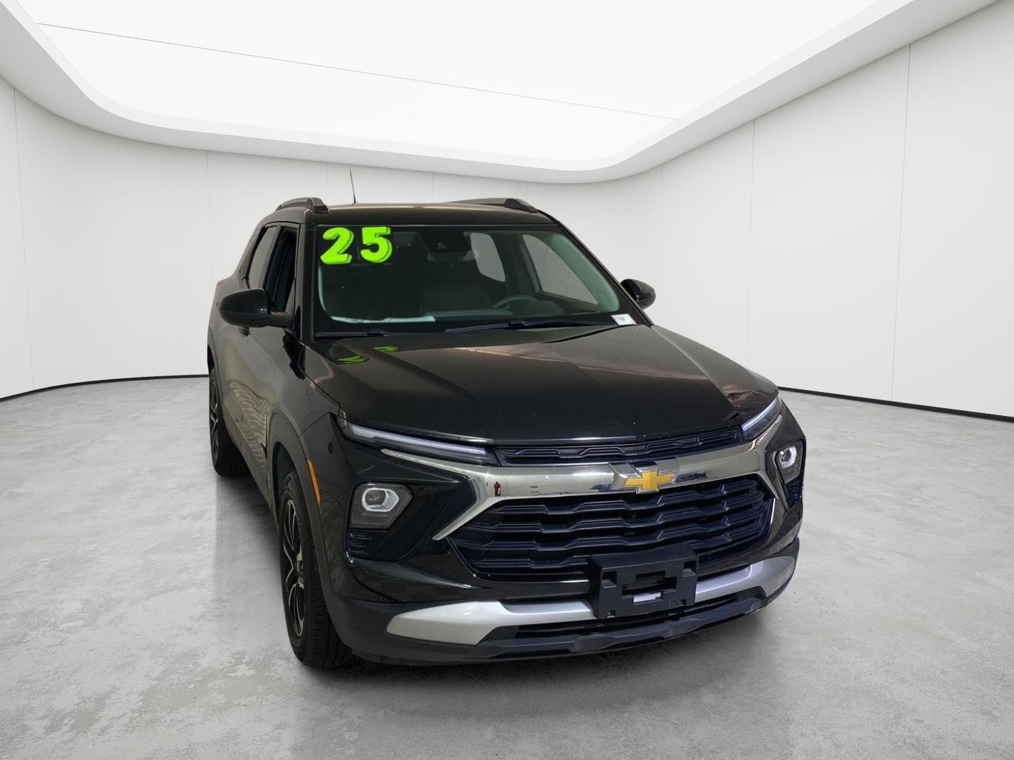 Mosaic Black Metallic 2025 Chevrolet Trailblazer SUV / Crossover Four-Wheel Drive 9-Speed Automatic