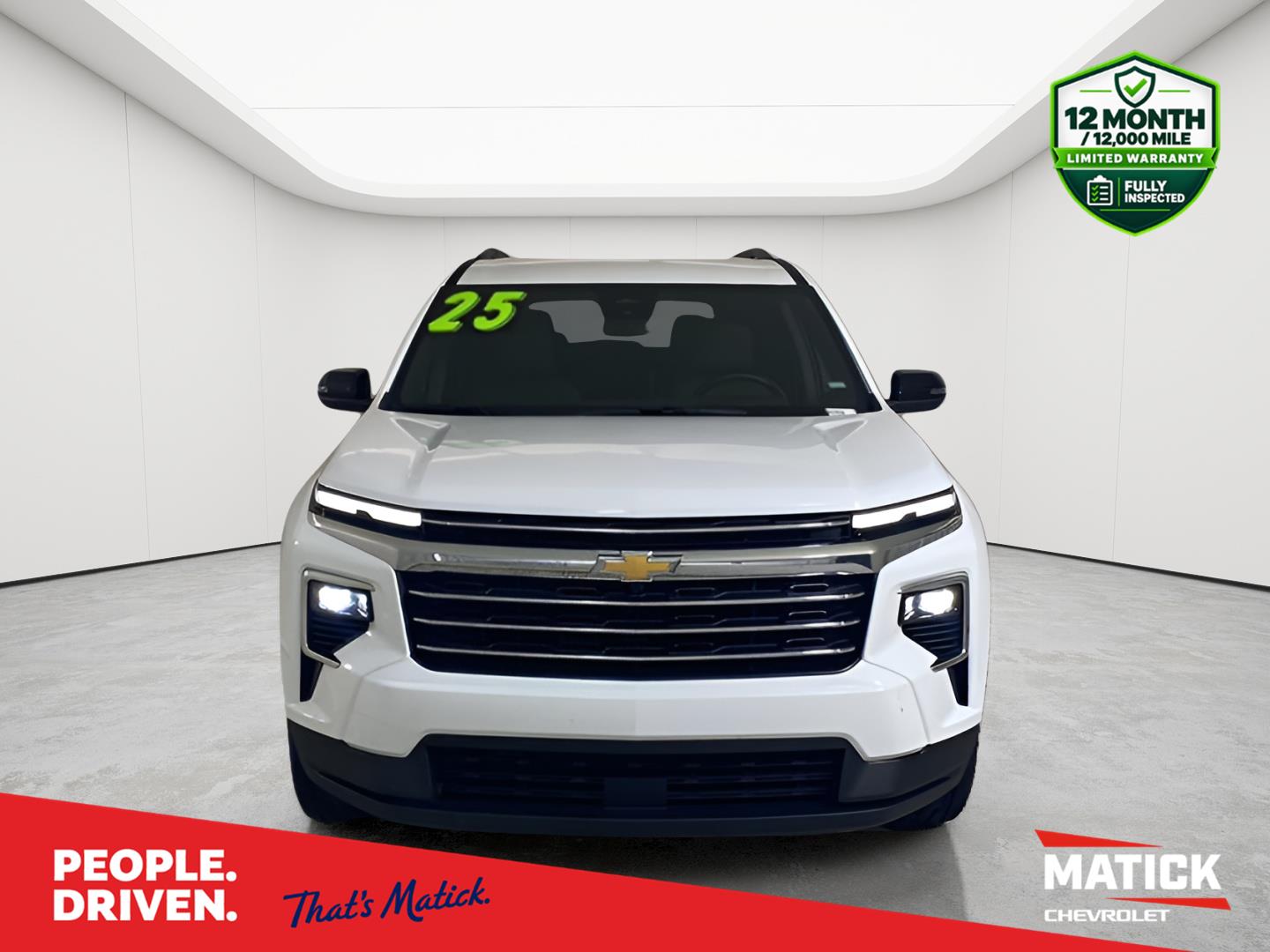 Summit White 2025 Chevrolet Traverse SUV / Crossover Front-Wheel Drive 8-Speed Automatic