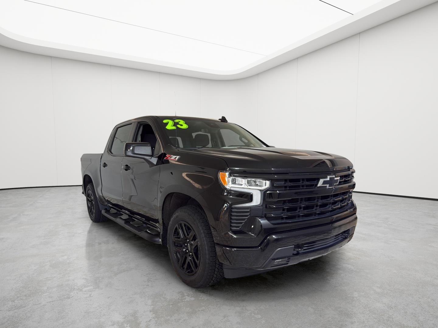 2023 Chevrolet Silverado 1500 RST Crew Cab 4WD
