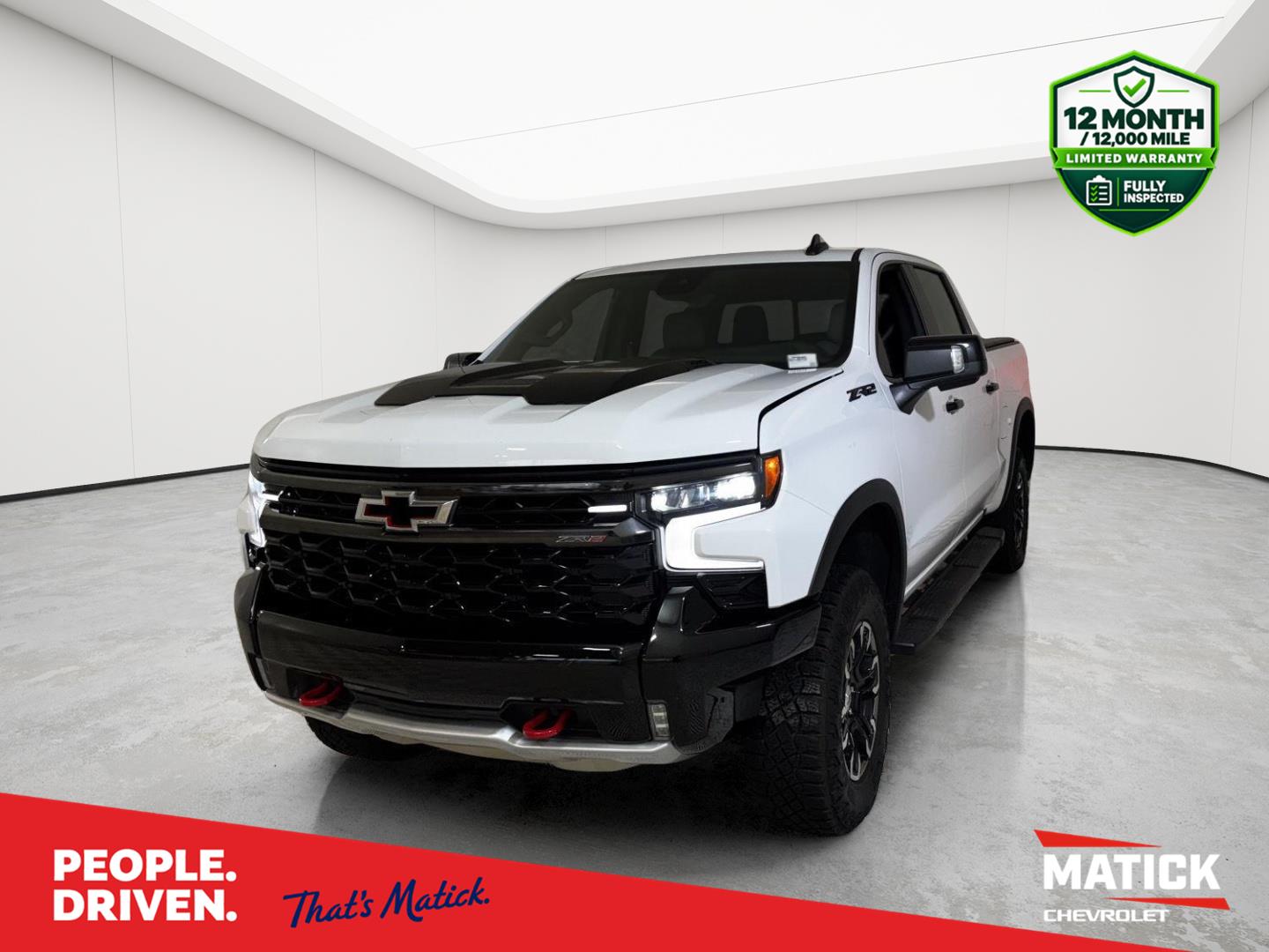 Summit White 2024 Chevrolet Silverado 1500 Pickup Truck Four-Wheel Drive Automatic