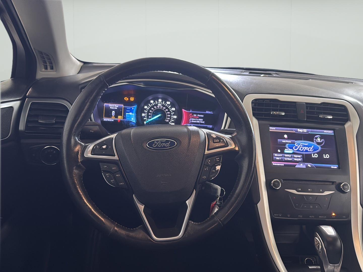 2013 Ford Fusion #17