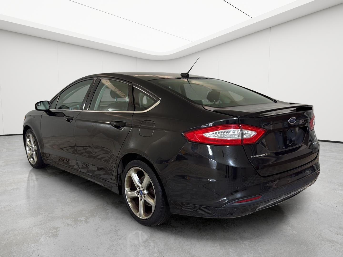 2013 Ford Fusion #29