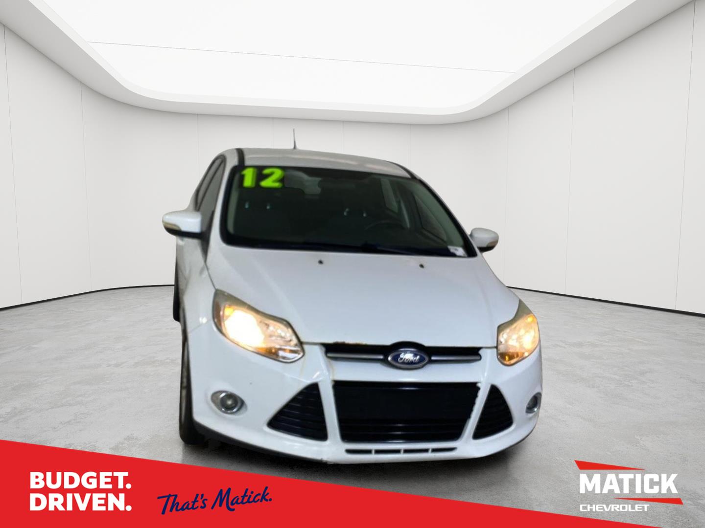 Oxford White 2012 Ford Focus Hatchback Front-Wheel Drive 6-Speed Automatic