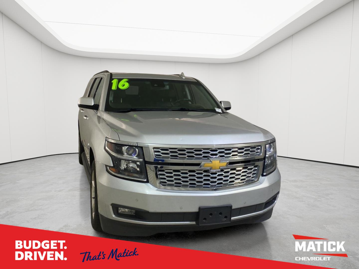 Silver Ice Metallic 2016 Chevrolet Suburban SUV / Crossover 4X2 6-Speed Automatic
