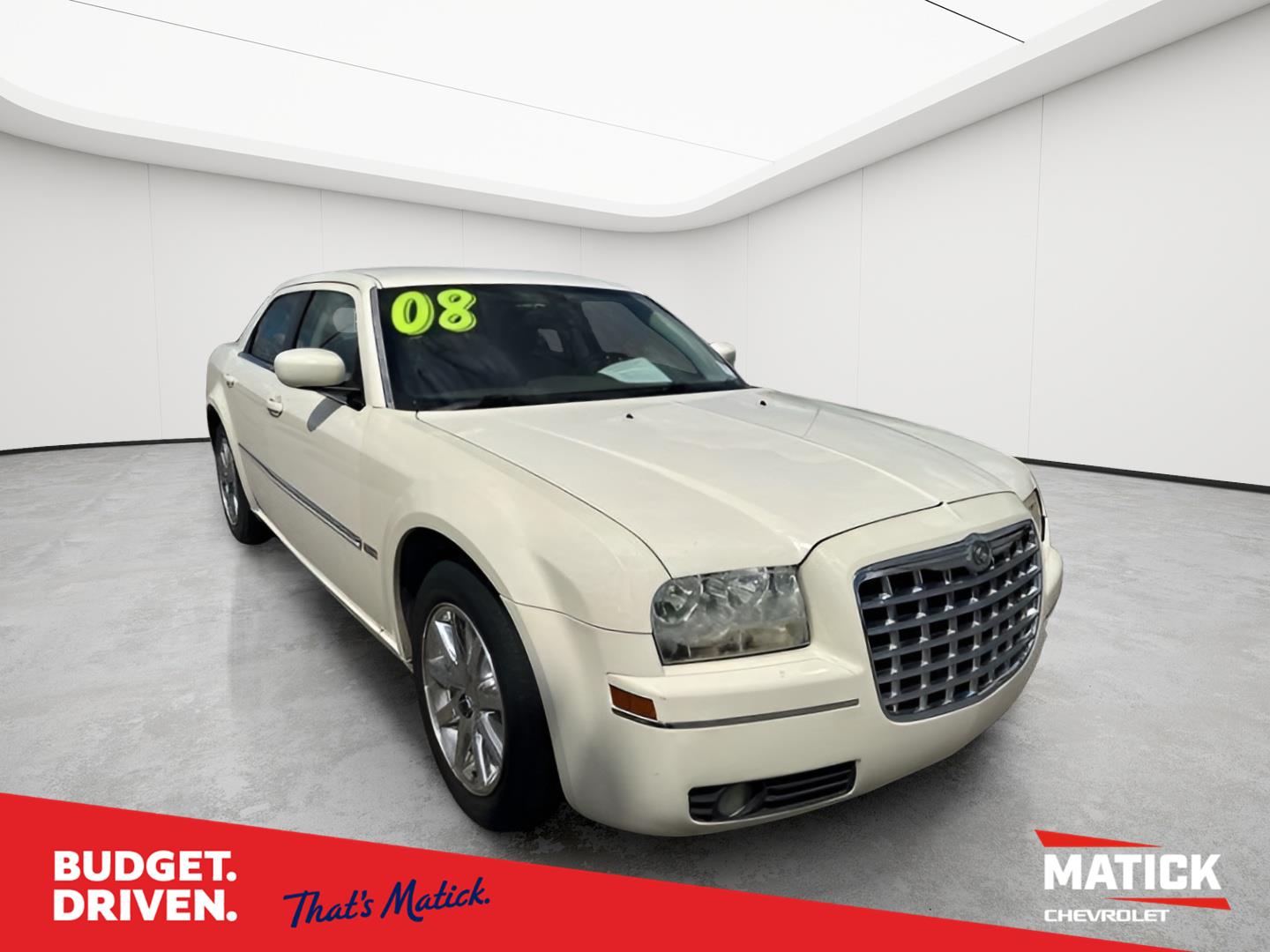 Cool Vanilla 2008 Chrysler 300 Sedan Rear-Wheel Drive 4-Speed Automatic