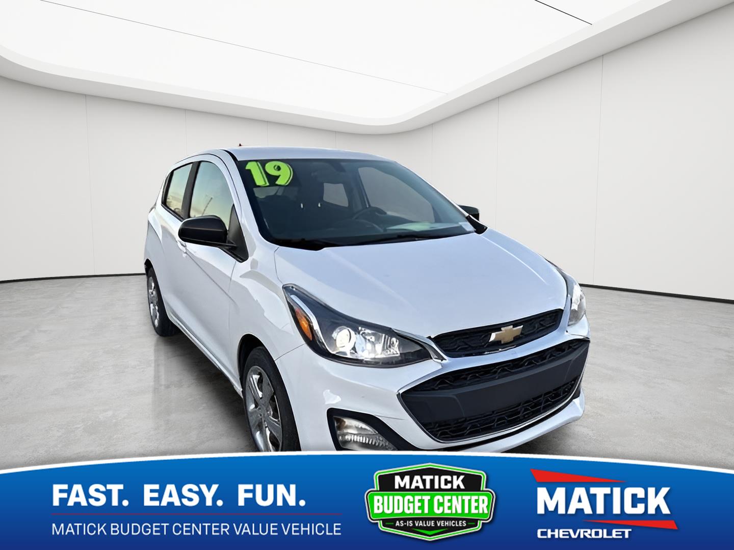 Summit White 2019 Chevrolet Spark Hatchback Front-Wheel Drive Continuously Variable Transmission