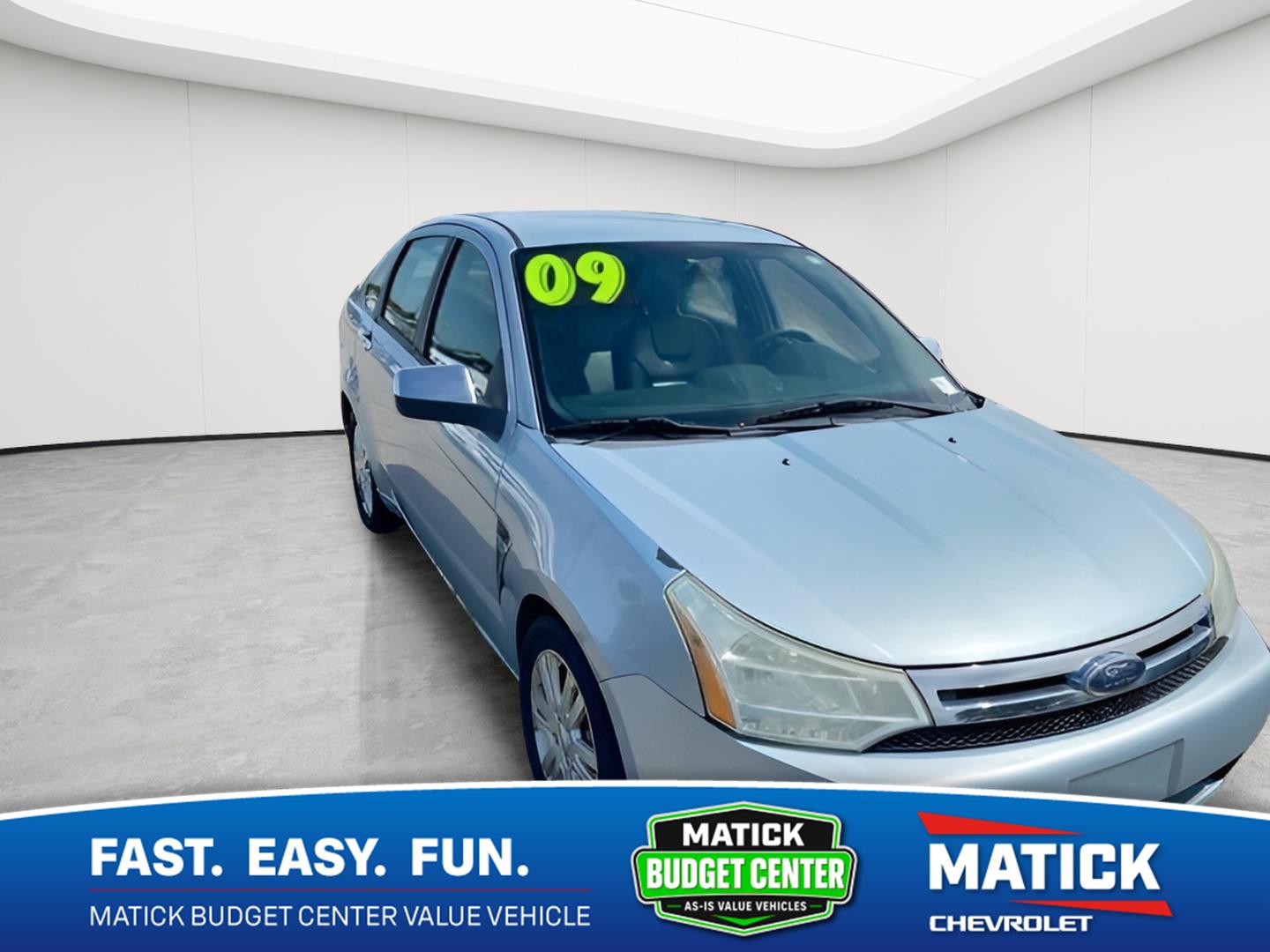  2009 Ford Focus Sedan Front-Wheel Drive 5-Speed Manual