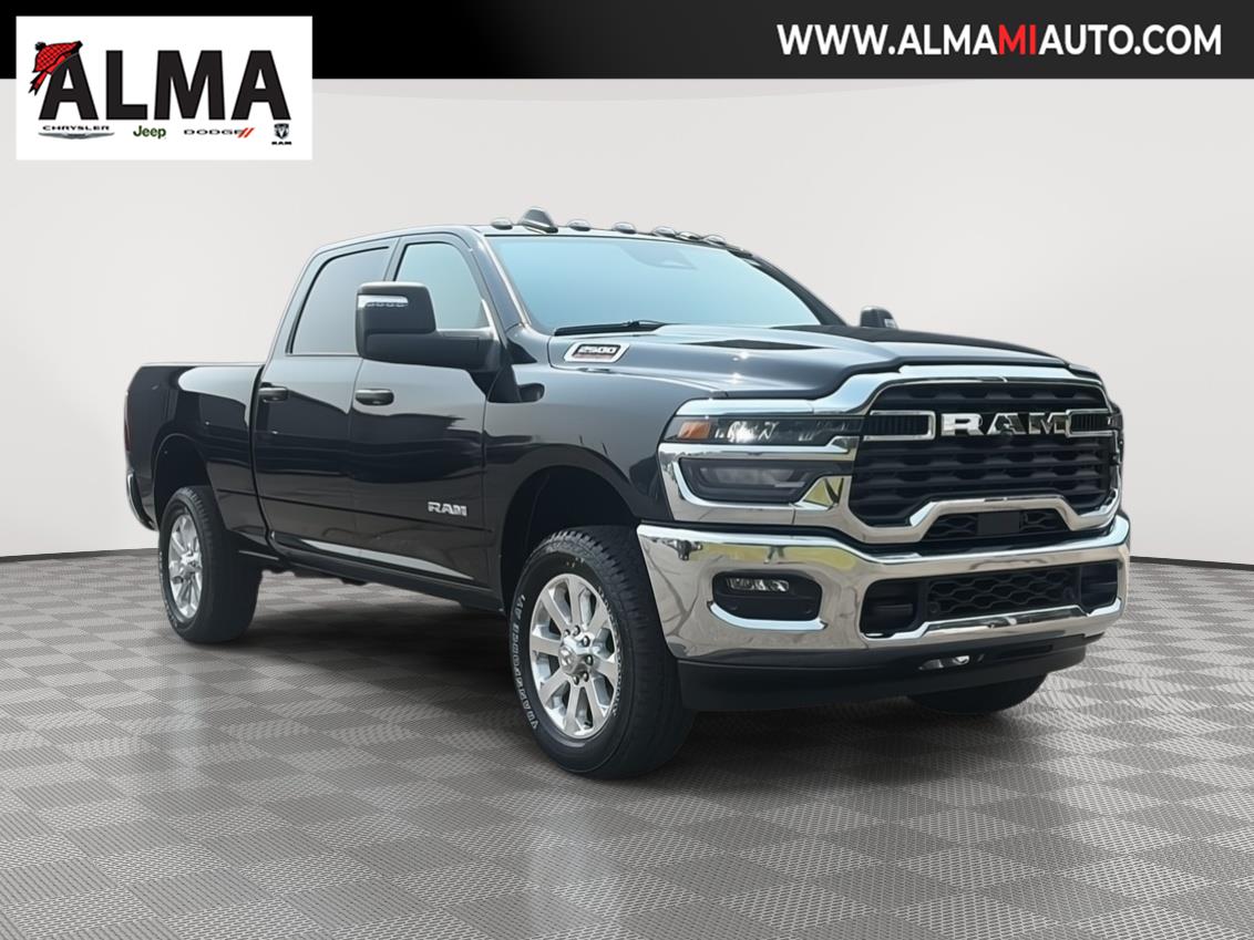 Diamond Black Crystal Pearlcoat 2026 RAM 2500 Pickup Truck Four-Wheel Drive 8-Speed Automatic