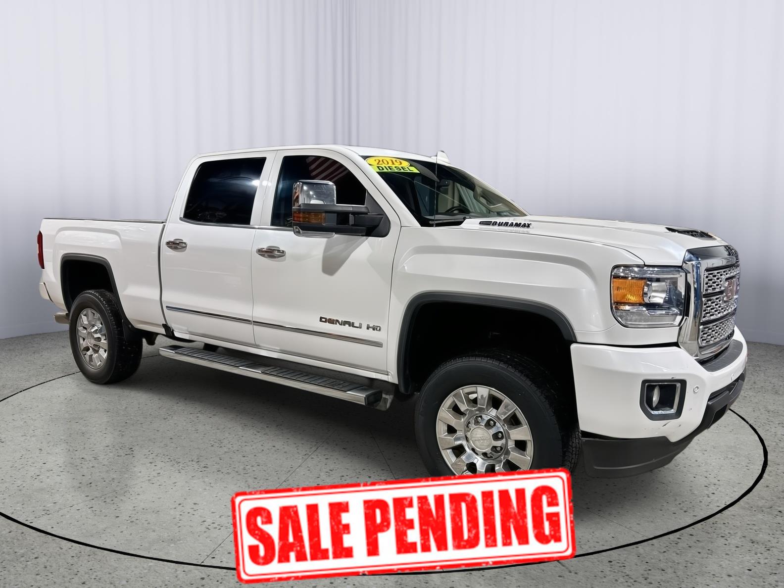 2019 GMC Sierra 2500HD Denali Crew Cab 4WD