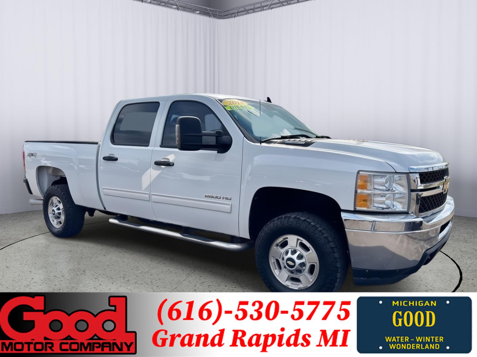 Summit White 2014 Chevrolet Silverado 2500HD LT Crew Cab 4WD Pickup Truck Four-Wheel Drive 6-Speed Automatic