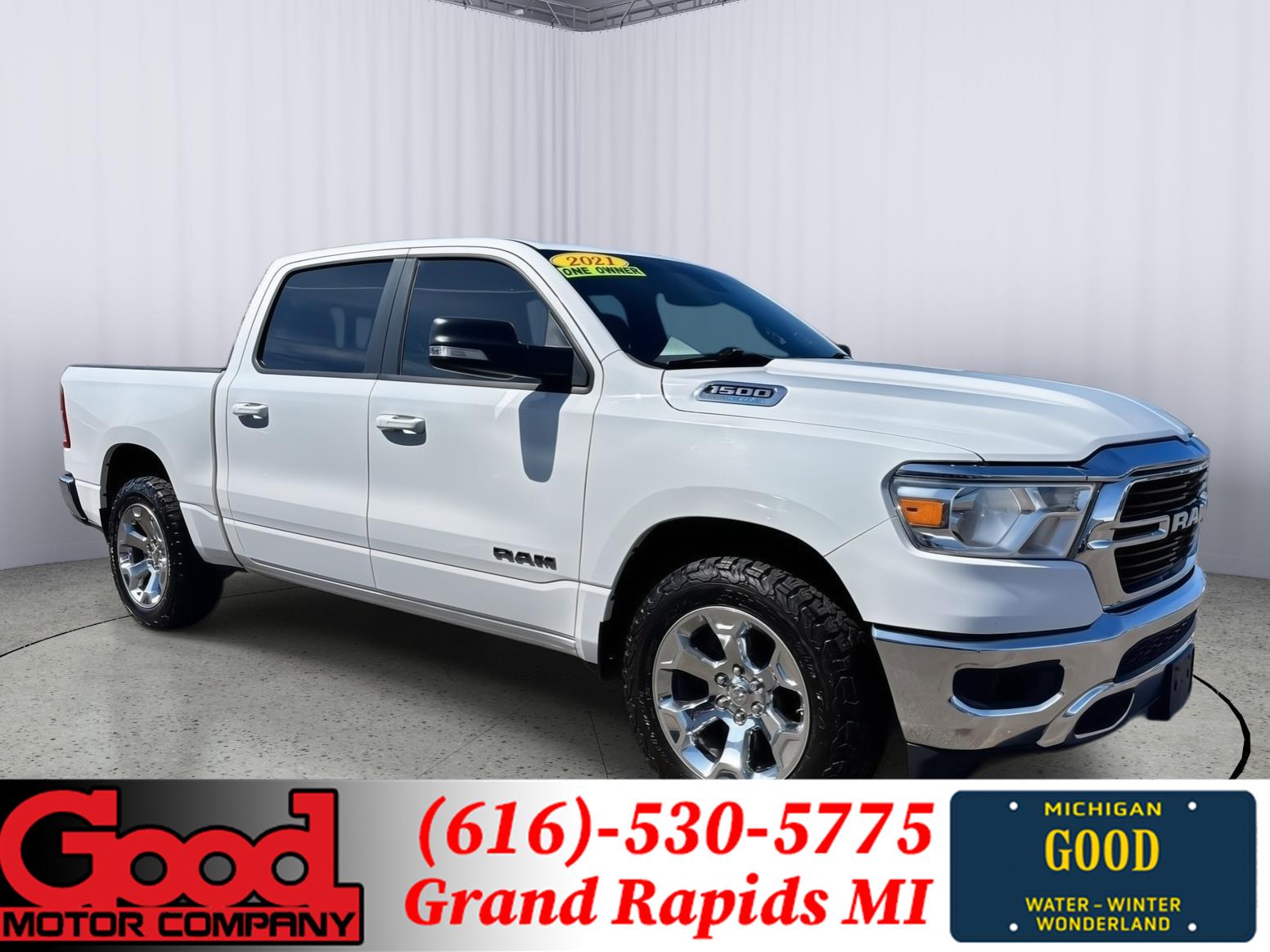 Bright White Clearcoat 2021 RAM 1500 Lone Star Crew Cab 4WD Pickup Truck Four-Wheel Drive 8-Speed Automatic