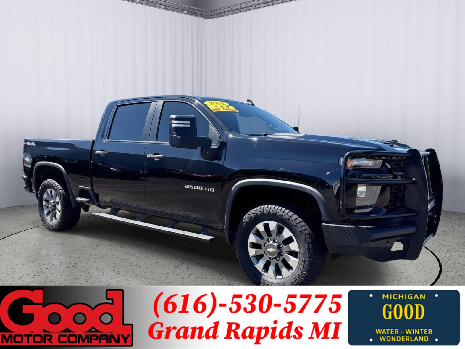 Black 2022 Chevrolet Silverado 2500HD Custom Crew Cab 4WD Pickup Truck Four-Wheel Drive 6-Speed Automatic