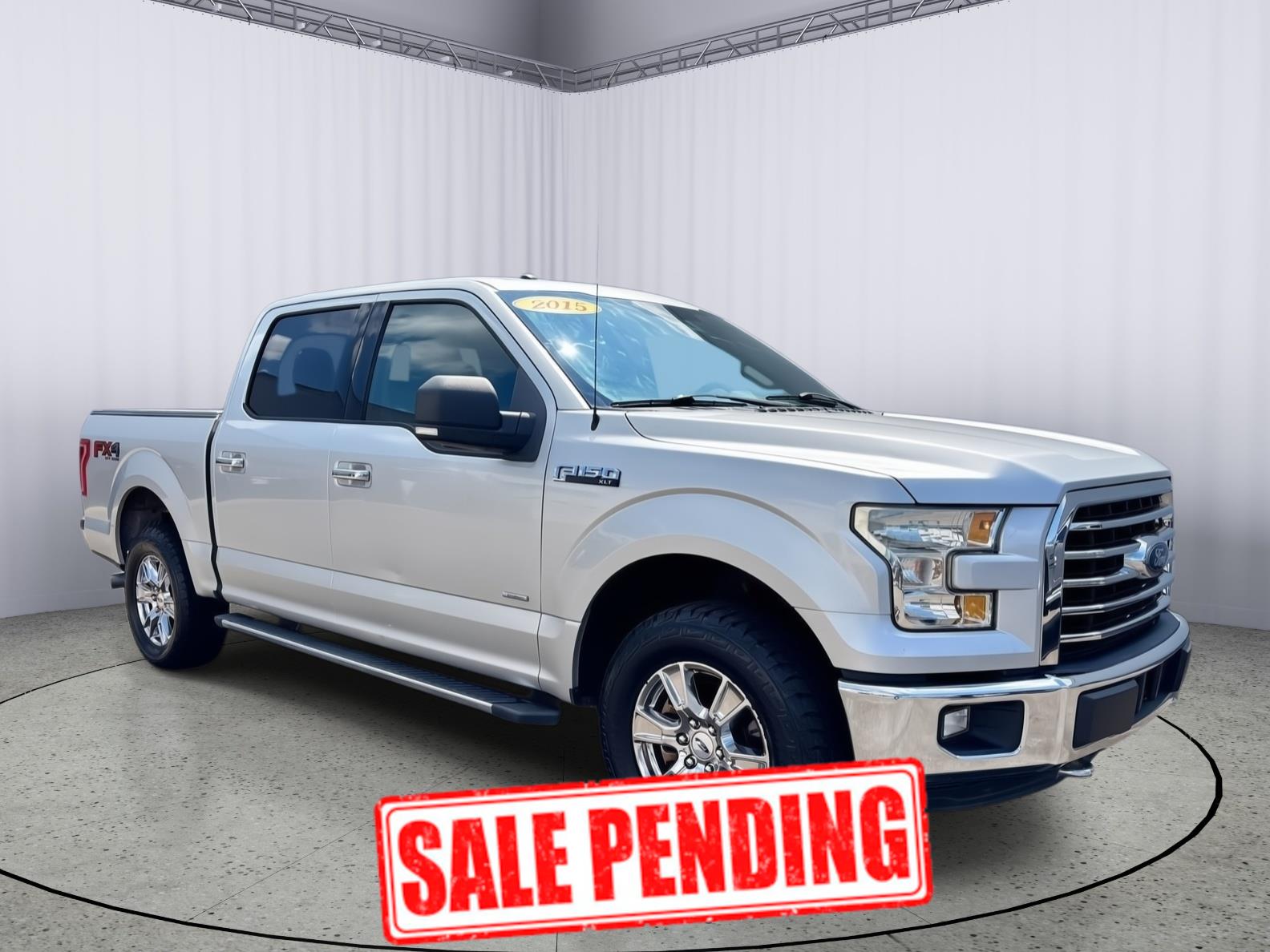 Ingot Silver Metallic 2015 Ford F-150 Pickup Truck Four-Wheel Drive 6-Speed Automatic