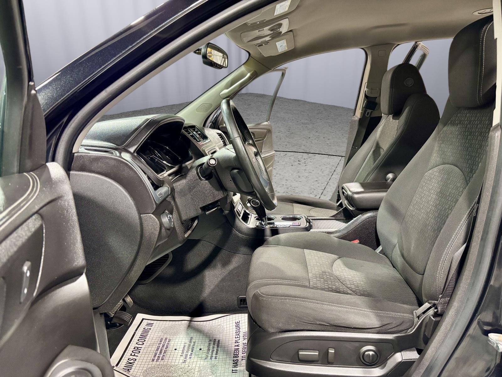 2013 GMC Acadia SLE