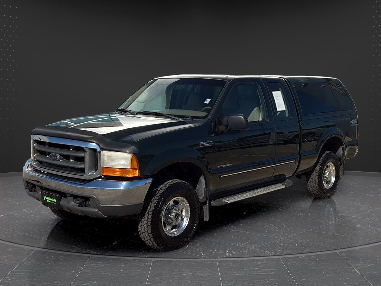 Woodland Green Metallic 2000 Ford F-250 Super Duty Pickup Truck Four-Wheel Drive 4-Speed Automatic