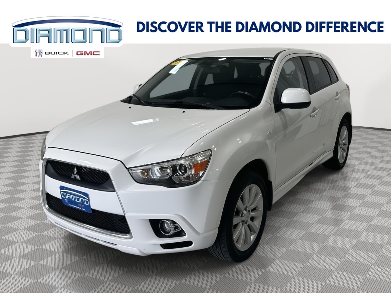  2011 Mitsubishi Outlander Sport SE AWD   