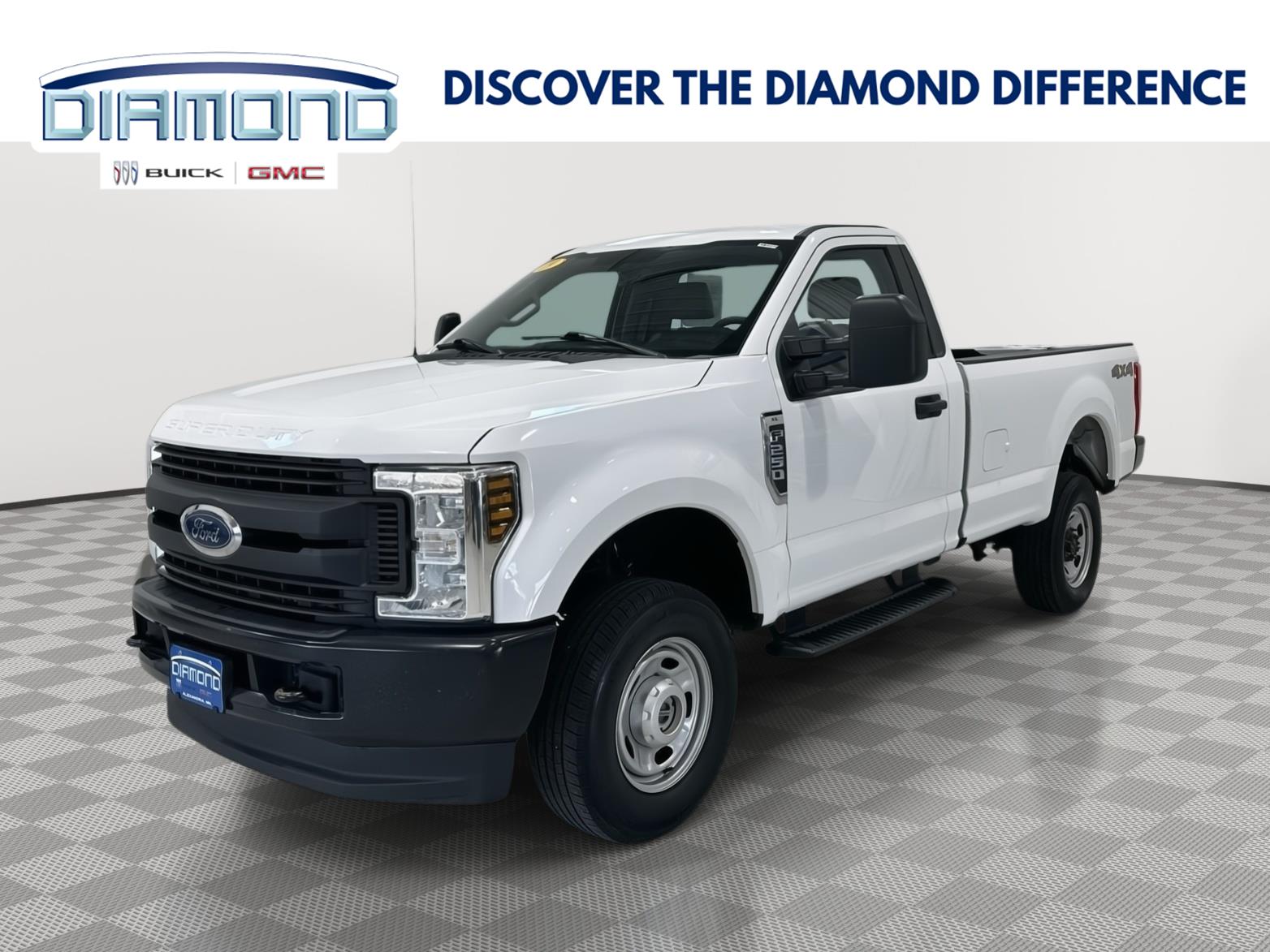 Oxford White 2019 Ford F-250 Super Duty Pickup Truck Four-Wheel Drive 6-Speed Automatic