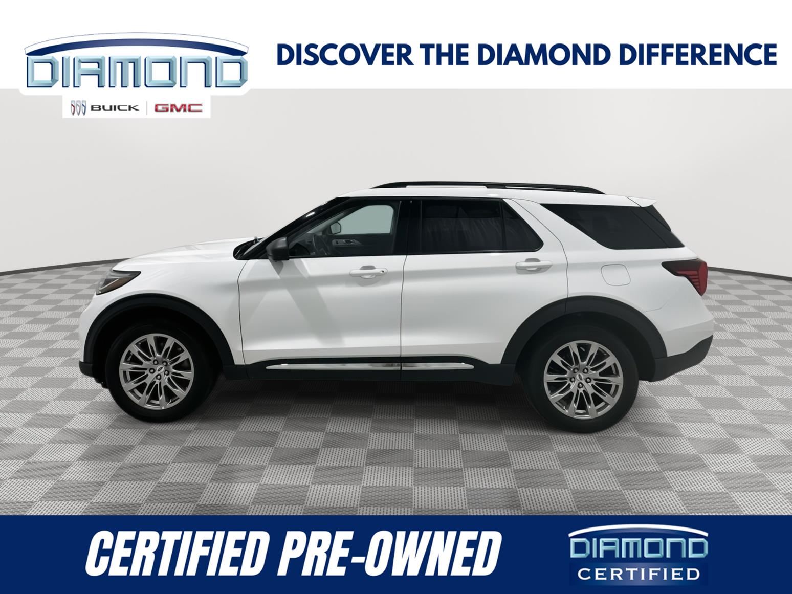 Oxford White 2025 Ford Explorer SUV / Crossover All-Wheel Drive Automatic