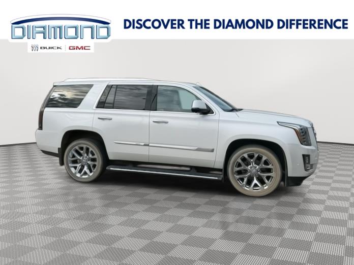 Crystal White Tricoat 2018 Cadillac Escalade SUV / Crossover Four-Wheel Drive Automatic