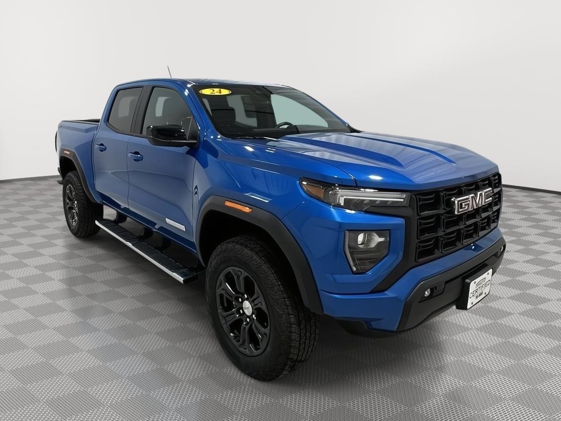 View vehicle photo 7